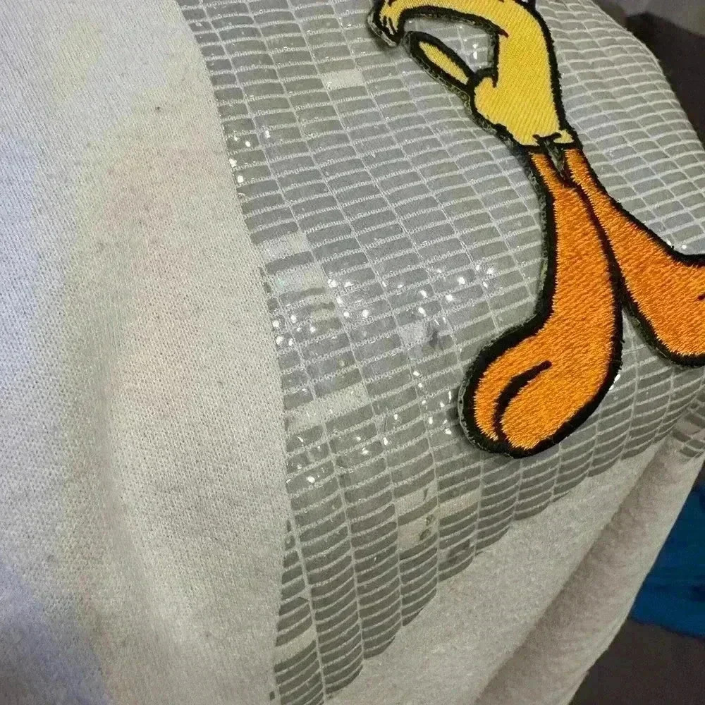 Vintage 1993 Looney Tunes Tweety Sweatshirt Sequin Patch White Unisex Loungewear - Picture 16 of 16